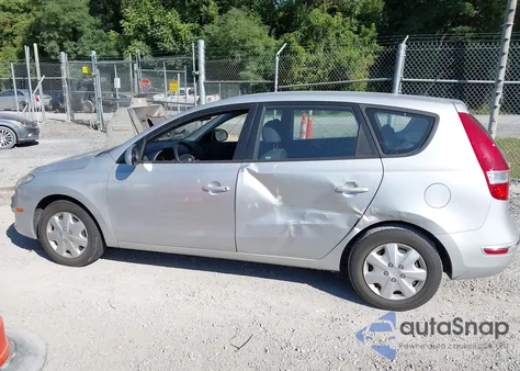 2011 Hyundai Elantra Touring Gls из США, поврежденный, VIN KMHDB8AE6BU093053